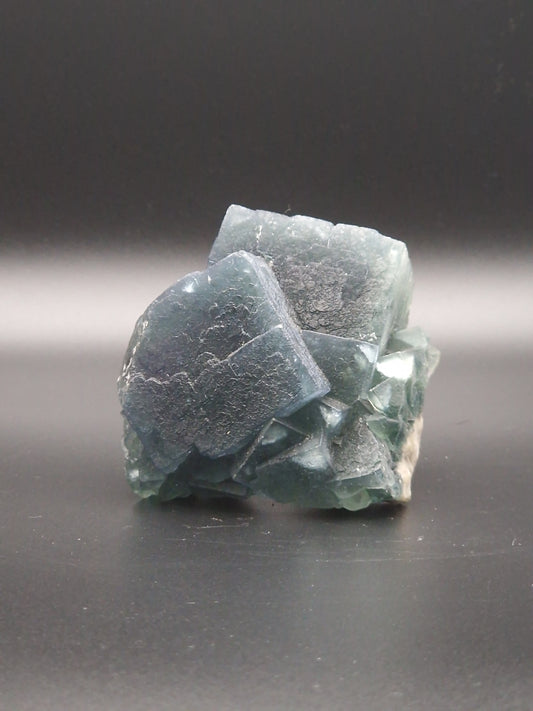 Fluorite avec fantome violet - Mylithovox 