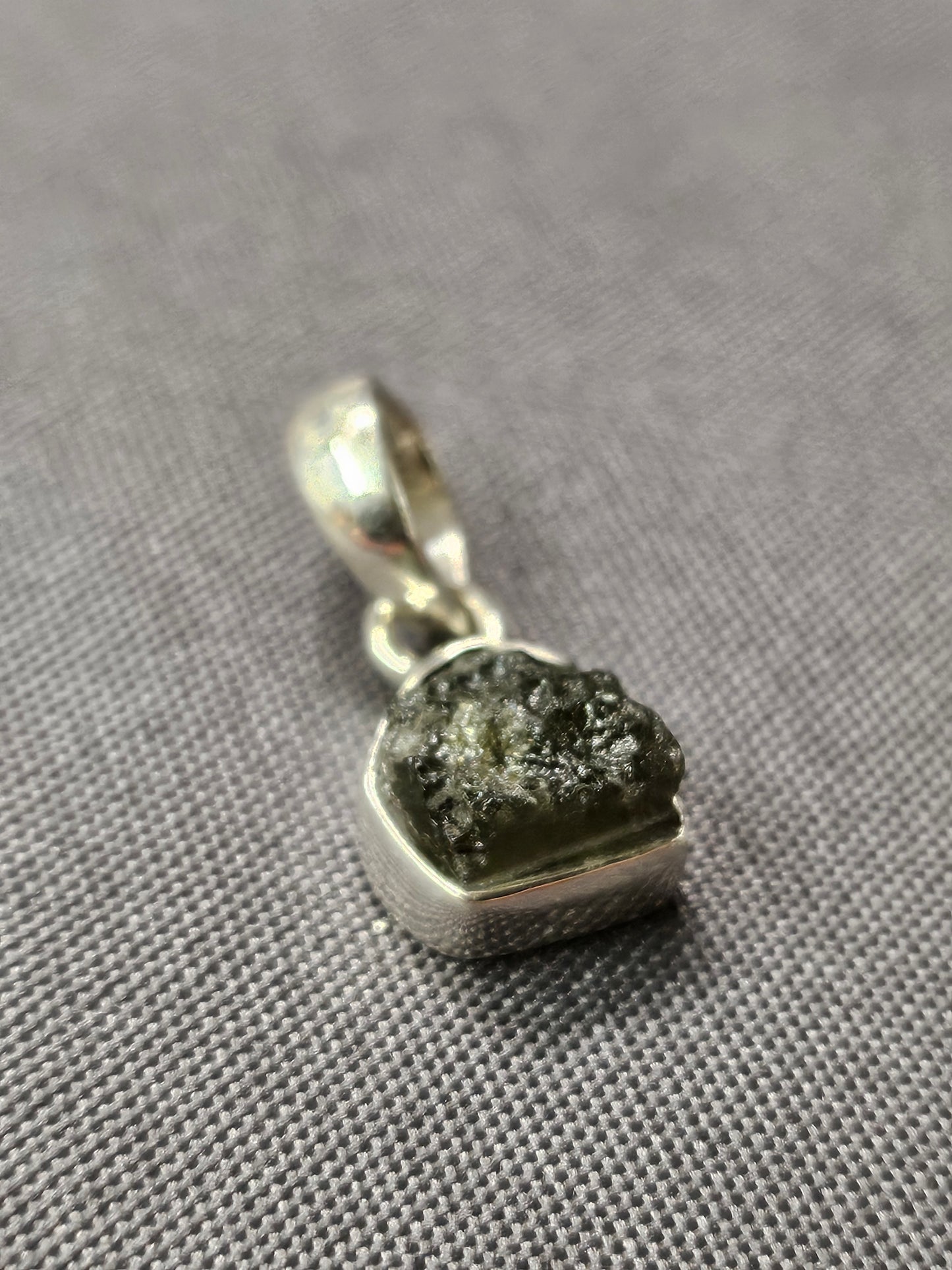 Moldavite | Paola